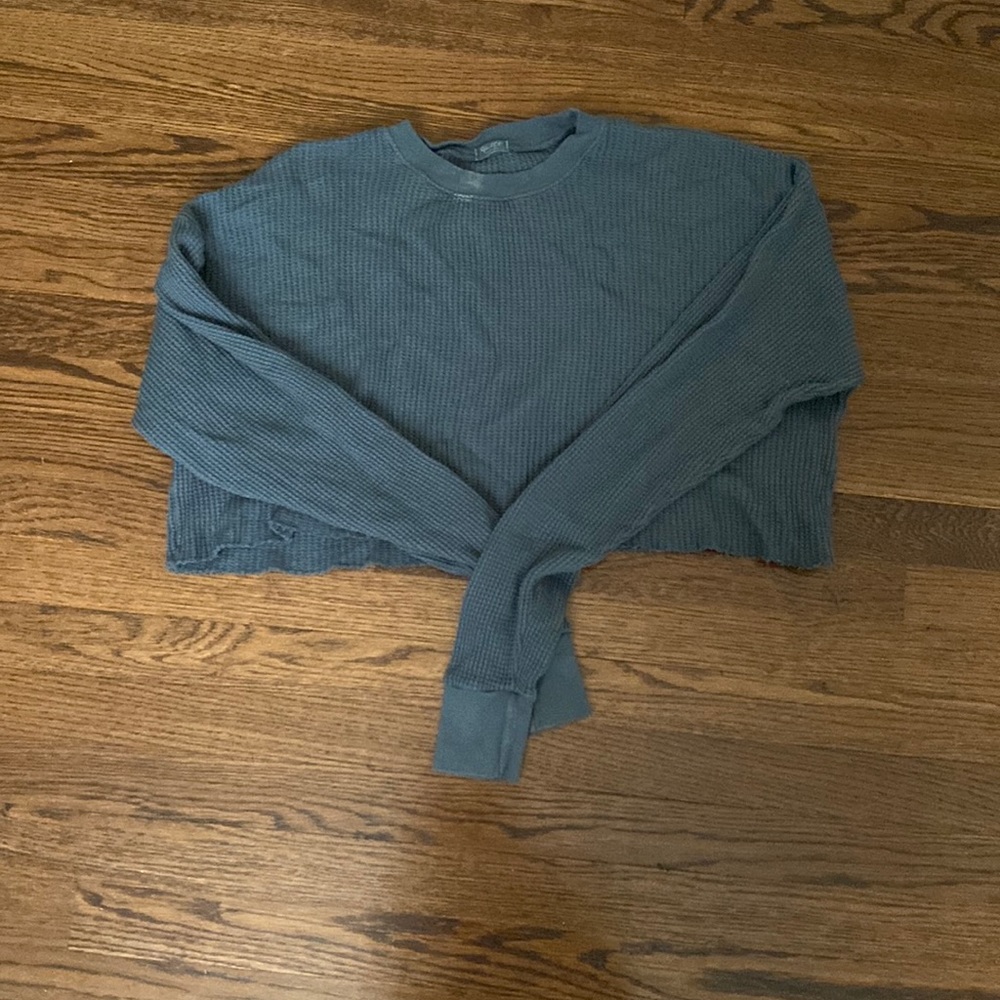 Brandy Melville Waffle Cropped Sweater